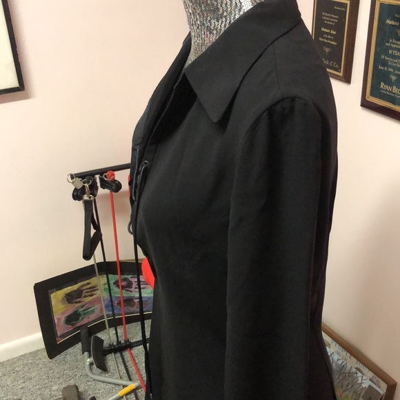 Tahari Classic String Down Front - Picture 8 of 10